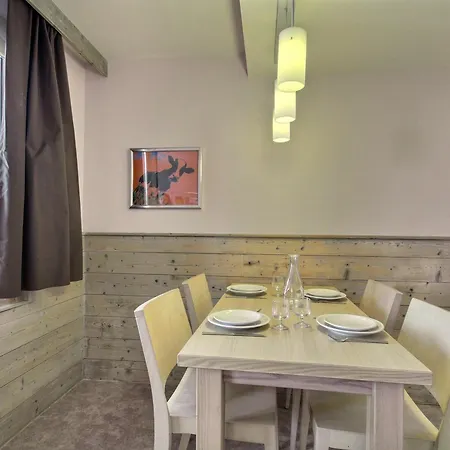 Grand 2 Pieces Avec Balcon Et Rangements, Proche Pistes Et Commerces - Fr-1-455-175 * La Plagne-Tarentaise