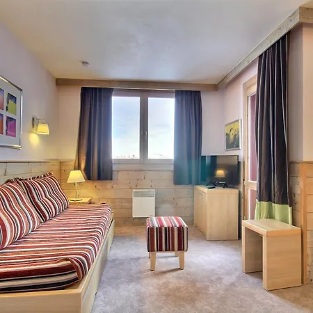 Grand 2 Pieces Avec Balcon Et Rangements, Proche Pistes Et Commerces - Fr-1-455-175 Apartment La Plagne-Tarentaise